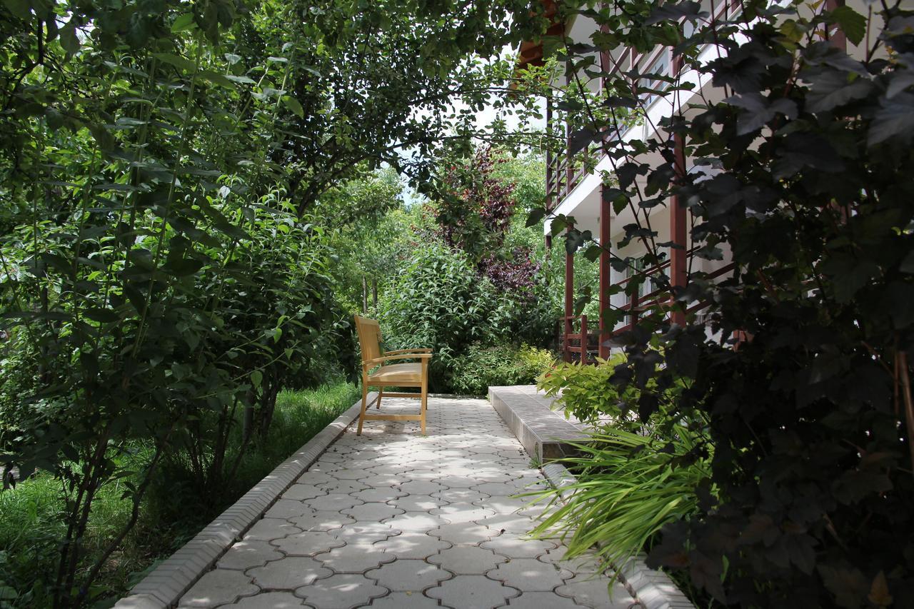 Guest House Leto Dolinka Kültér fotó